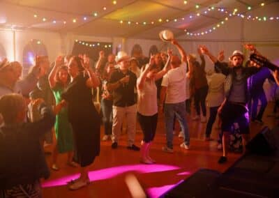 Soirée lors d'une journée célébrant les 100 ans de l'entreprise Giron.