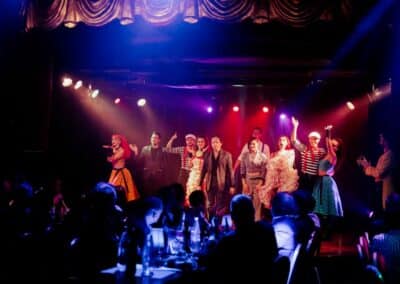 Soirée de gala sous le signe du cabaret lors de la convention annuelle des franchisés Pomme de Pain organisée à Paris